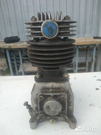 Компрессор HS 1-40/70-VF