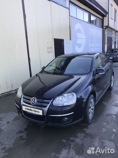 Volkswagen Jetta 1.6 AT, 2009, 180 100 км