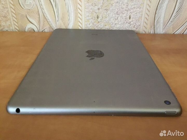 iPad 5 / WI-FI / 32gb