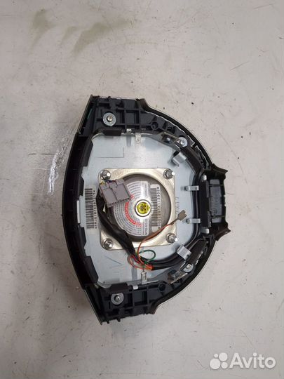 Подушка безопасности водителя Nissan X-Trail (T31)