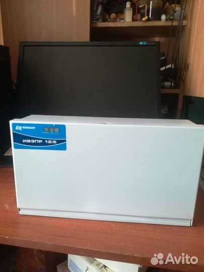 Источник бесперебойного питания Ивэпр 12/5