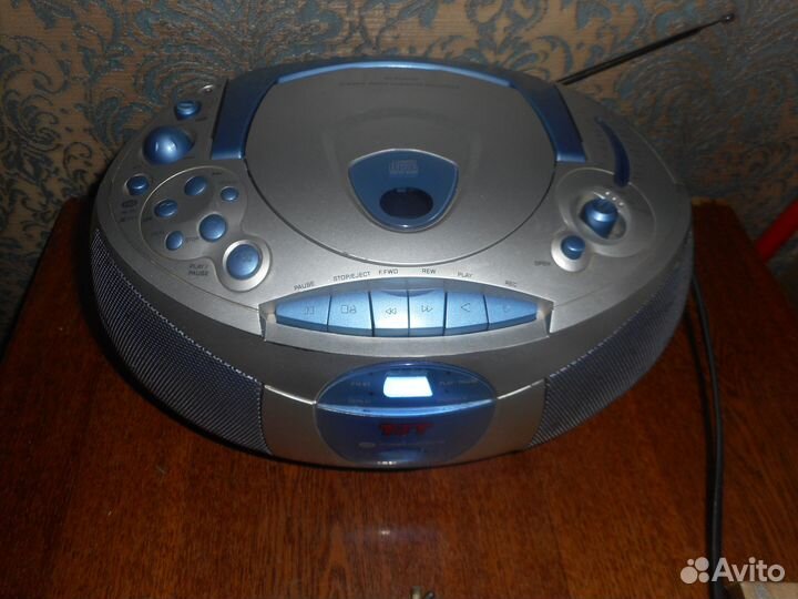 Магнитофон Бумбокс