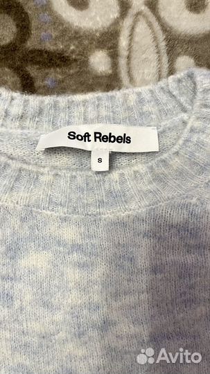 Свитер женский шерсть S