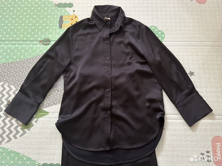 Новый атласный ксостюм в пижамном стиле H&M