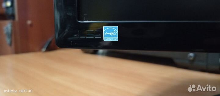 Монитор Samsung LS19B300