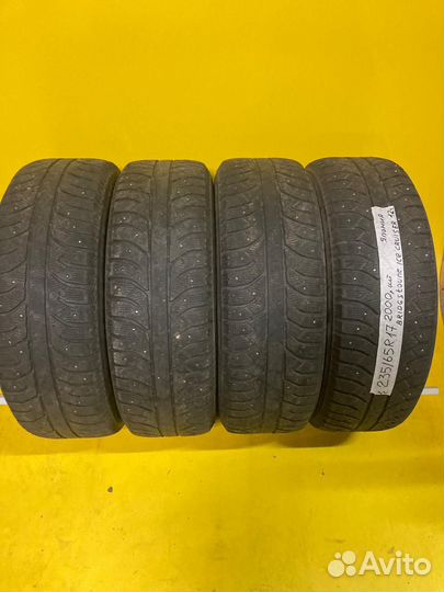 Bridgestone Ice Cruiser 7000 235/65 R17