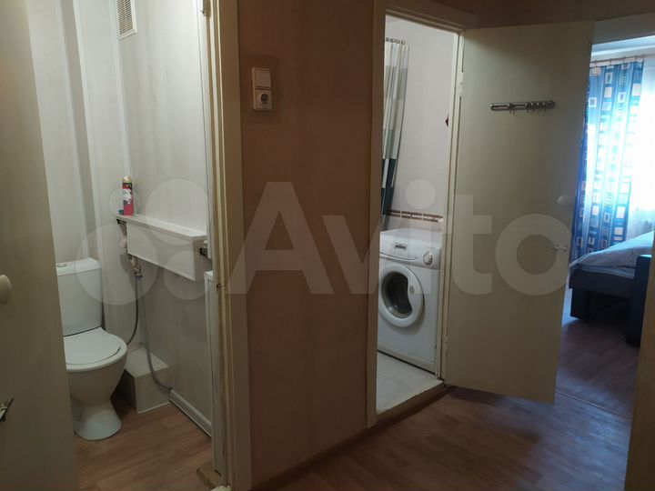 2-к. квартира, 54 м², 2/5 эт.