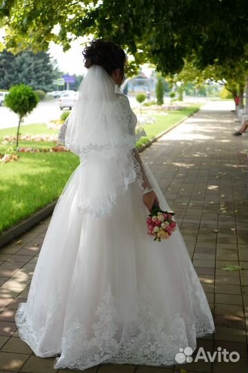 Свадебное платье