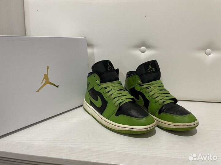 Jordan 1 mid 38 размер