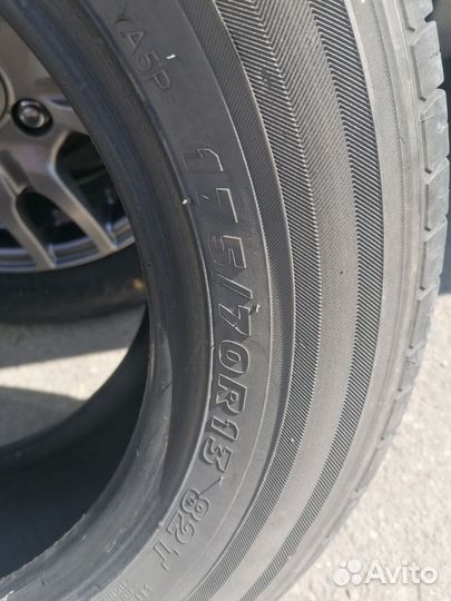 Kumho I'Zen Stud Snow KW11 165/70 R13