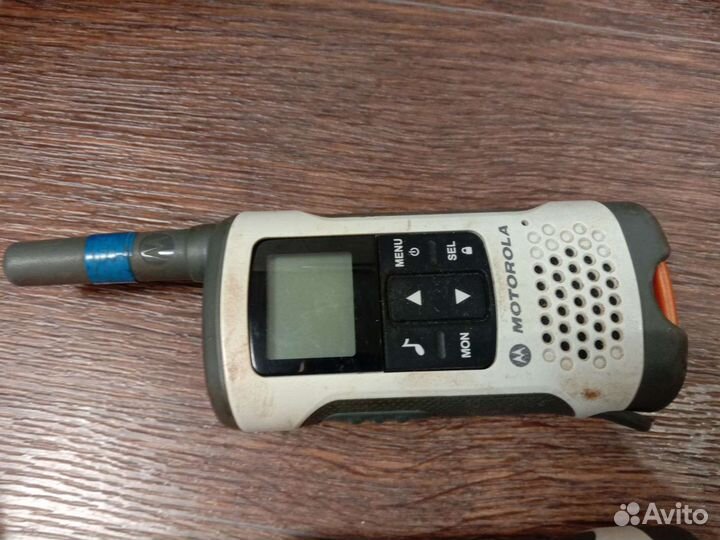 Рация motorola Т-50