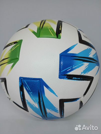 Футбольный мяч adidas MLS