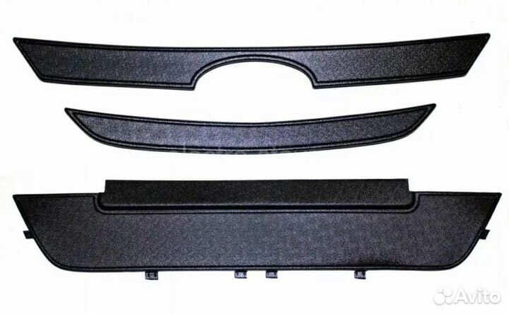 Зимняя защита радиатора Лада Ларгус