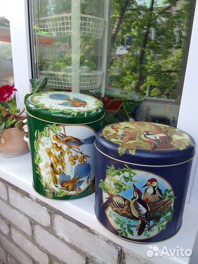 Корзинка Лебедь и банка колекционная