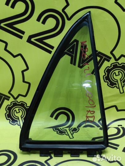 Форточка двери задняя правая Toyota Corolla Allex