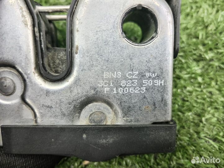 Замок капота 3C1823509H Volkswagen Passat CC