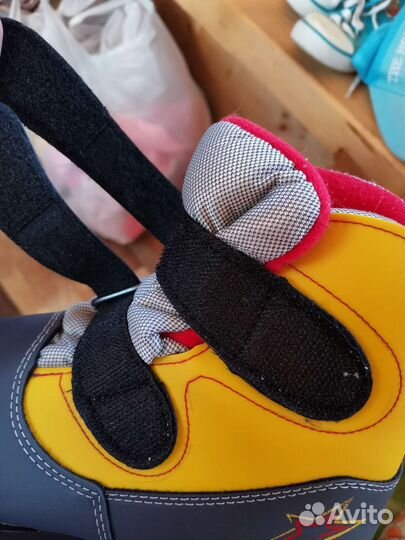Лыжные ботинки детские 31 размер
