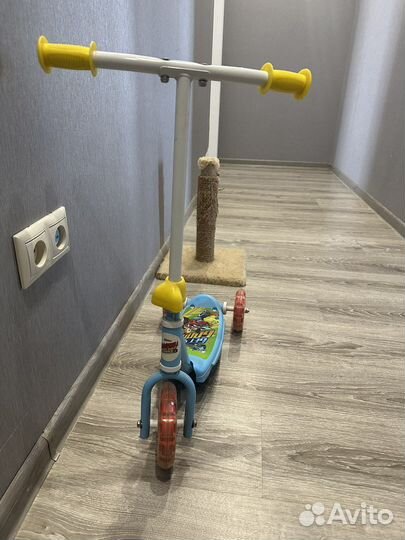 Самокат детский трехколесный