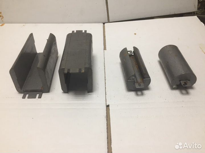 Мощный магнит