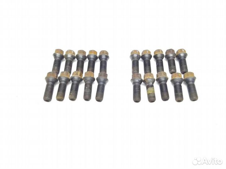 Болт колесный BMW 7 E65/E66/E67 2002