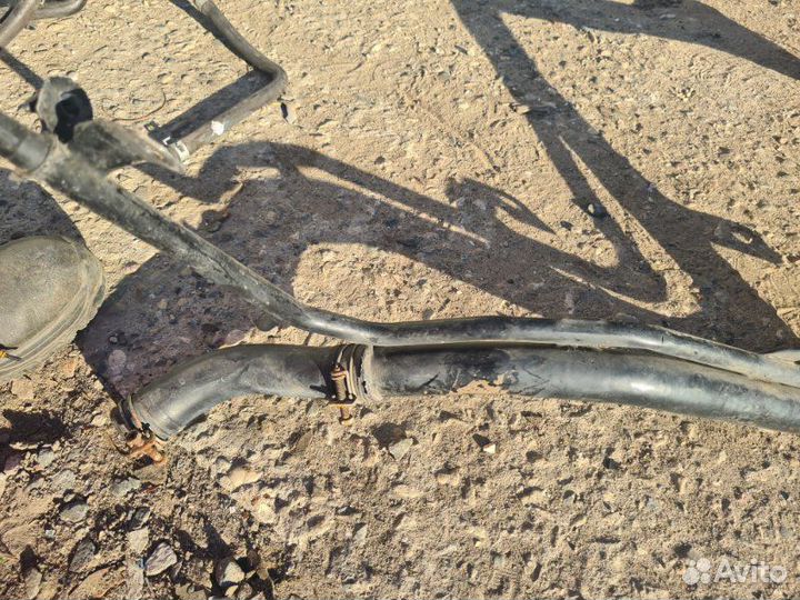 Горловина топливного бака Nissan X-Trail T32 2016