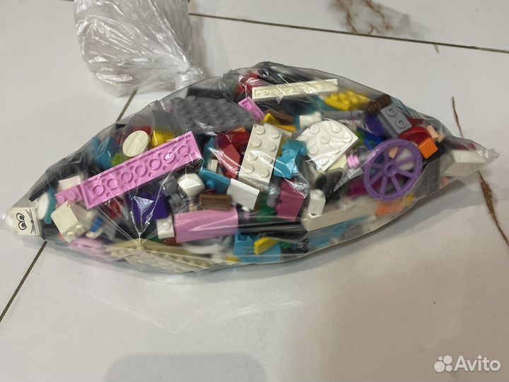 Пакет оригинальных деталей от лего френдс