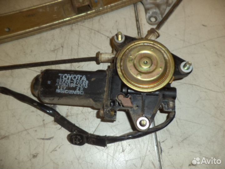 Стеклоподъемник задний левый Тойота Авалон Х10