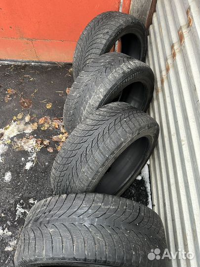 Kumho WinterCraft Ice Wi51 245/45 R18 100T