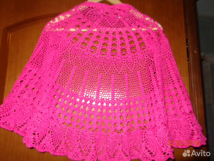 Накидка вязаная крючком