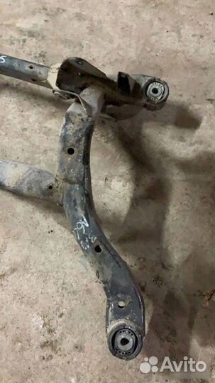 Подрамник задний Audi A6 С6