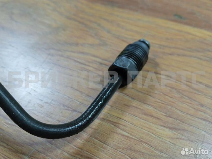 Трубка тормозная Рено Дастер