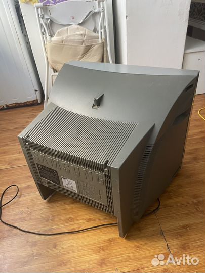 Телевизор samsung