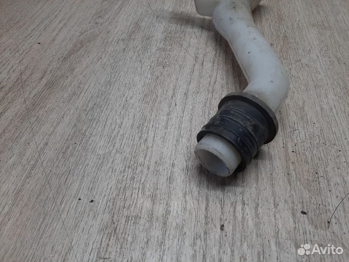 Горловина бачка омывателя Kia Rio 2