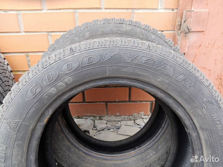 Goodyear UltraGrip 500 205/60 R16