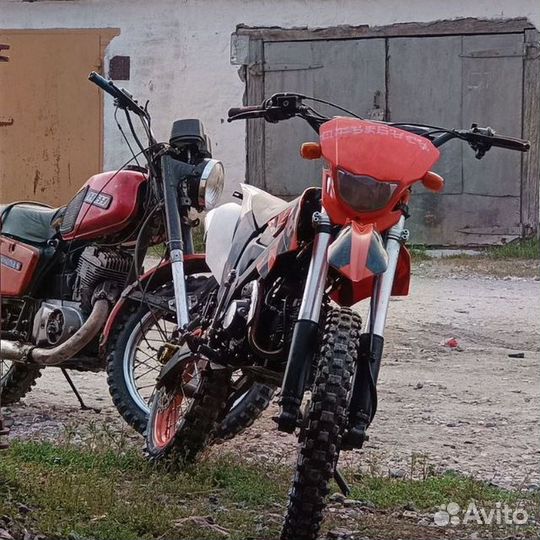 Продам питбайк