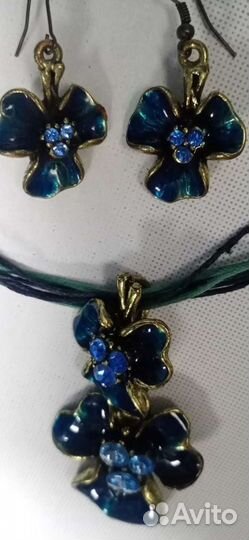 Кулон + сережки