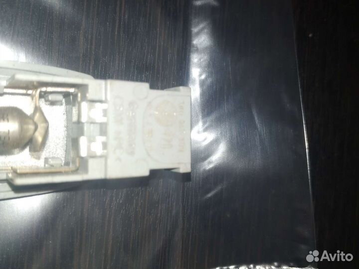 Плафон салонный Volkswagen 1k0947109