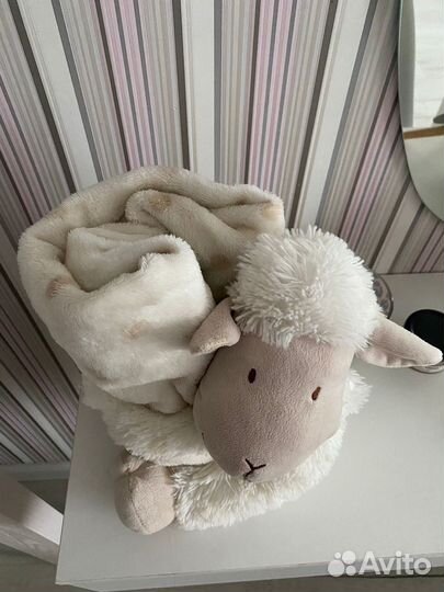 Детский плед с игрушкой