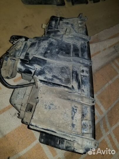 Фара Alfa Romeo 164 правая