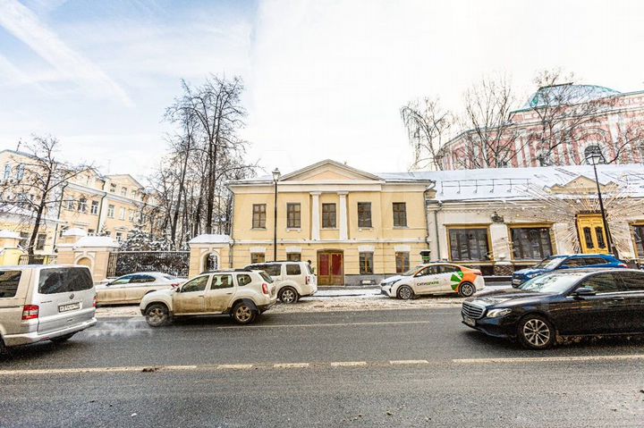 Продажа здания (осз) 864,6 м2 м. Курская (цао)