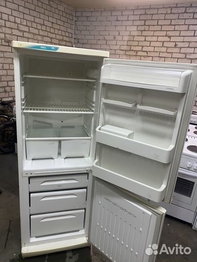 Холодильник Stinol двухкамерный