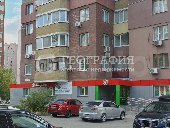 Торговая площадь 301 кв.м