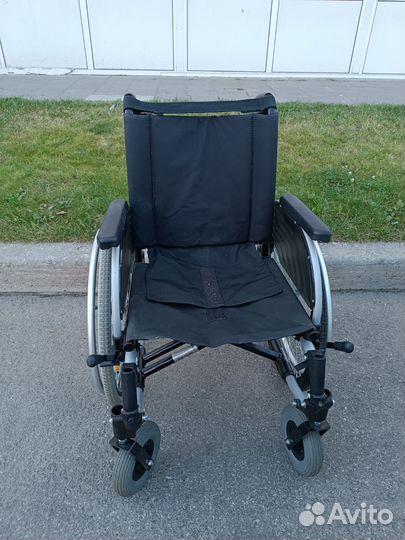 Коляска инвалидная
