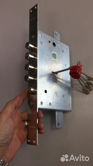 Вскрытие замков,дверей,сейфы, авто,замена замков