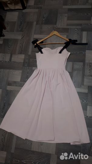 Платье женское