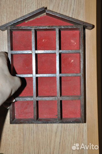 Домик для наперстков, может для нэцке