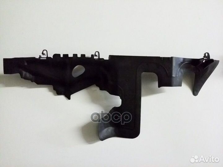 Воздуховод радиатора правый VAG VW tiguan 5N012