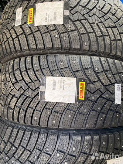 Pirelli Ice Zero 2 265/45 R21 108H