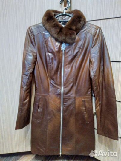 Плащ демисезонный женский новый