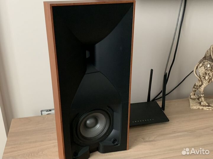 Колонки JBL Studio 530 New